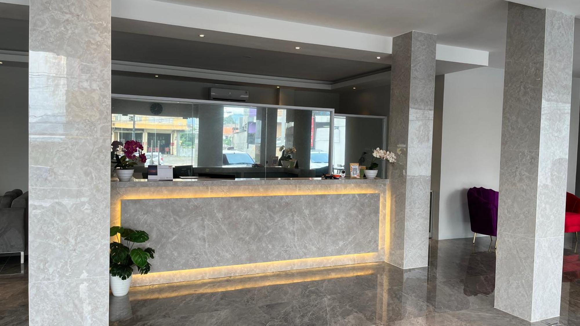 Reddoorz Premium At Jalan Diponegoro Lampung Hotel Bandar Lampung Exterior photo