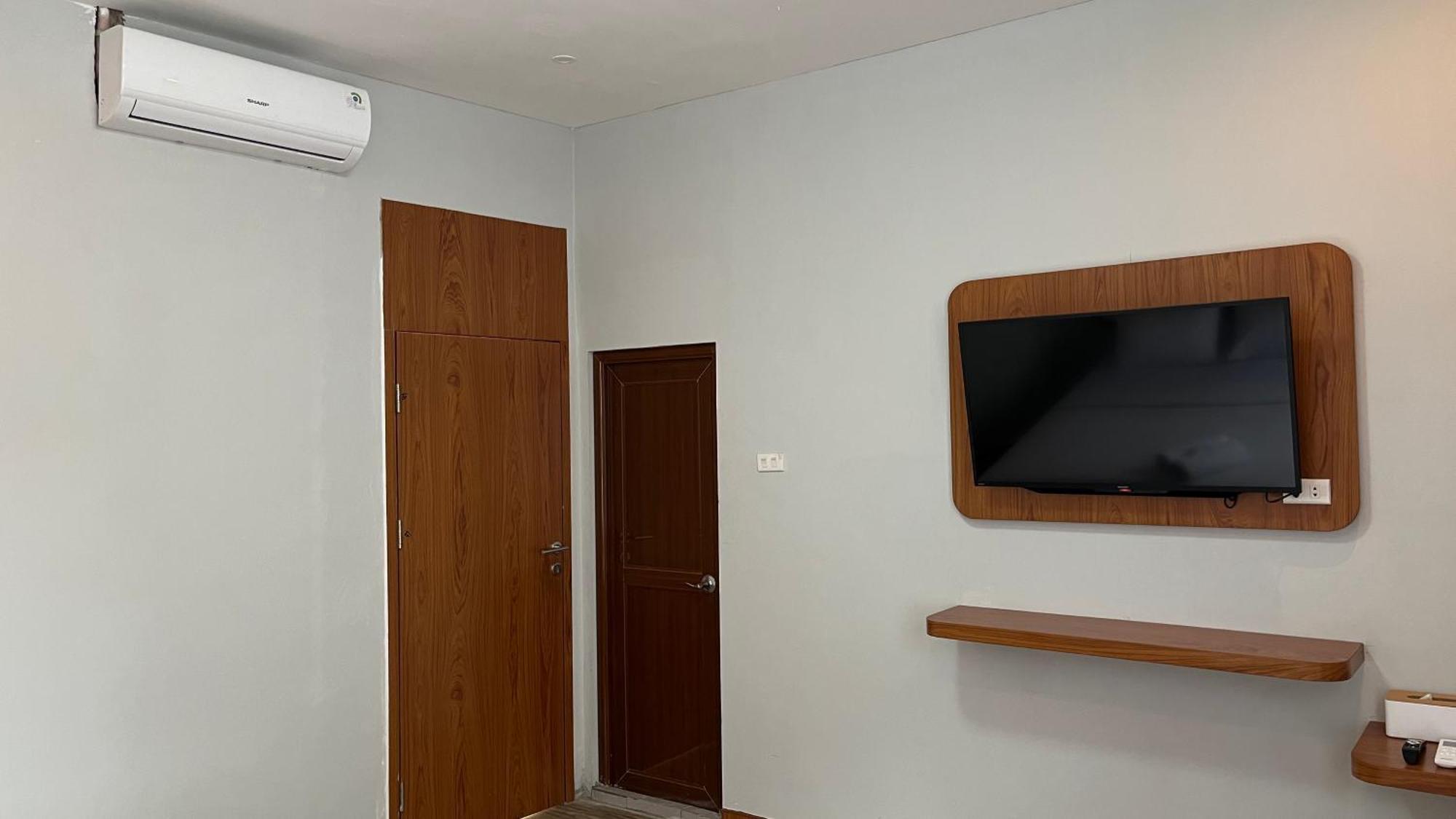 Reddoorz Premium At Jalan Diponegoro Lampung Hotel Bandar Lampung Exterior photo